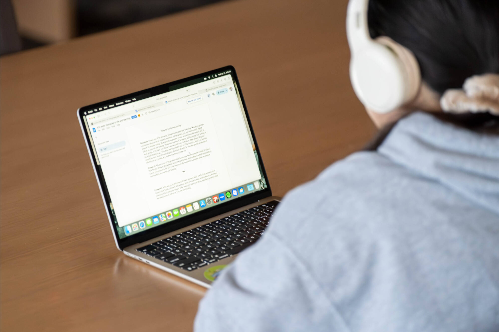 Students at Grand Valley State University leverage cutting-edge tech to drive academic success. Mary Idema Pew Library, January 14th, 2026.